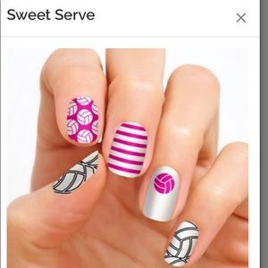 ColorStreet Sweet Serve